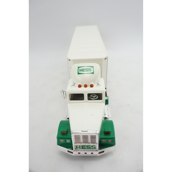 GC 1992 Hess Gasoline Tanker Truck Toy Diecast Metal Collectible - Picture 2 of 7